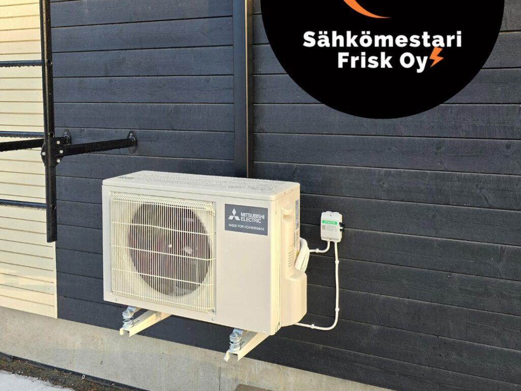 Asennettu ilmalämpöpumpun ulkoyksikkö